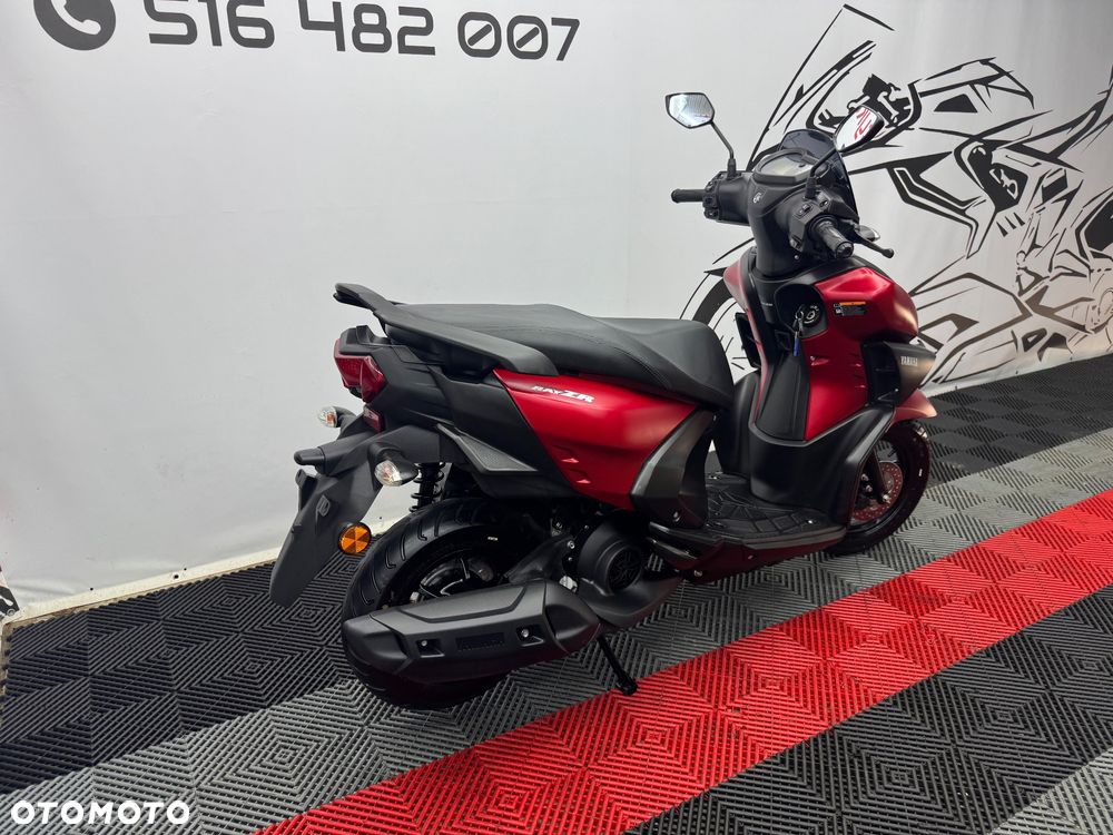 Yamaha RZ - 3