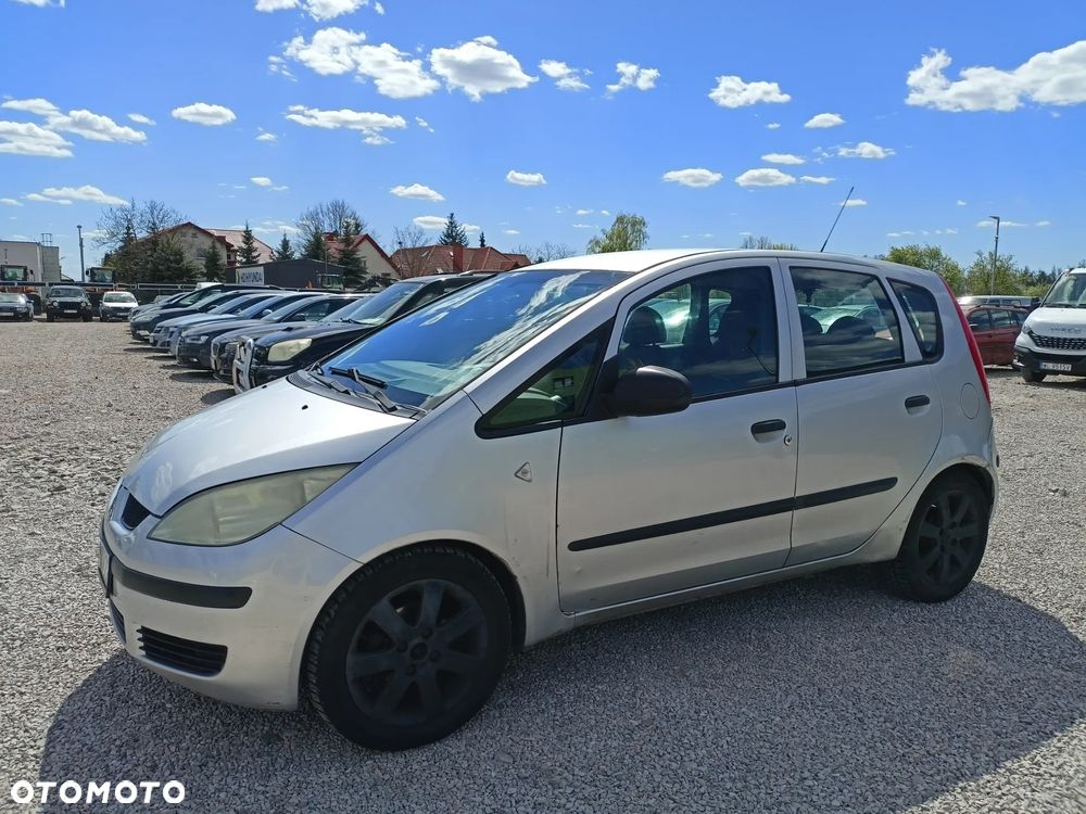 Mitsubishi Colt - 1