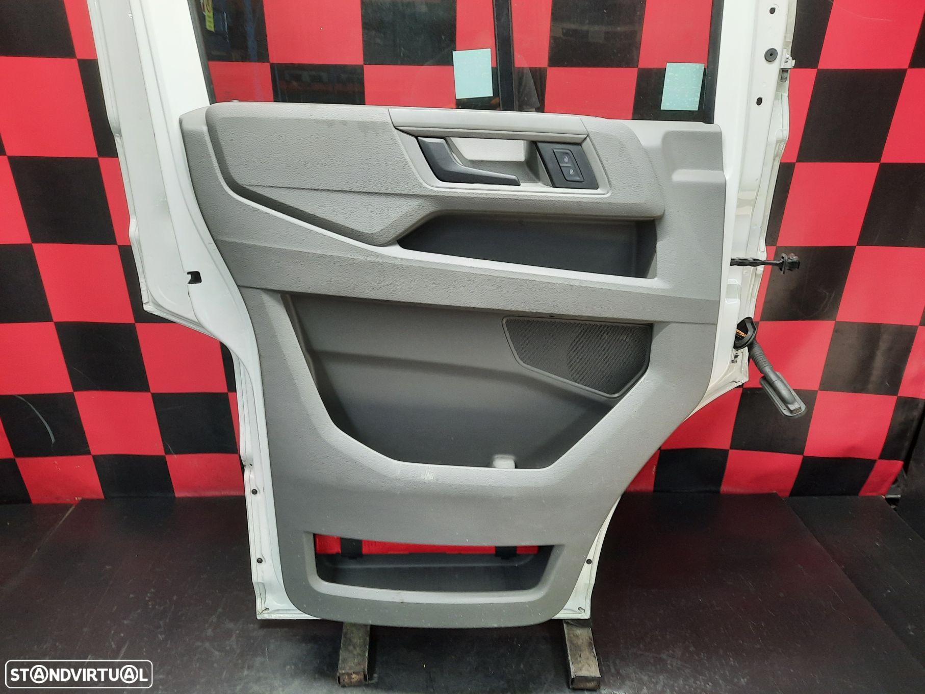 Quartela Frente Esquerda Volkswagen Crafter Caixa (Sy_, Sx_) - 1