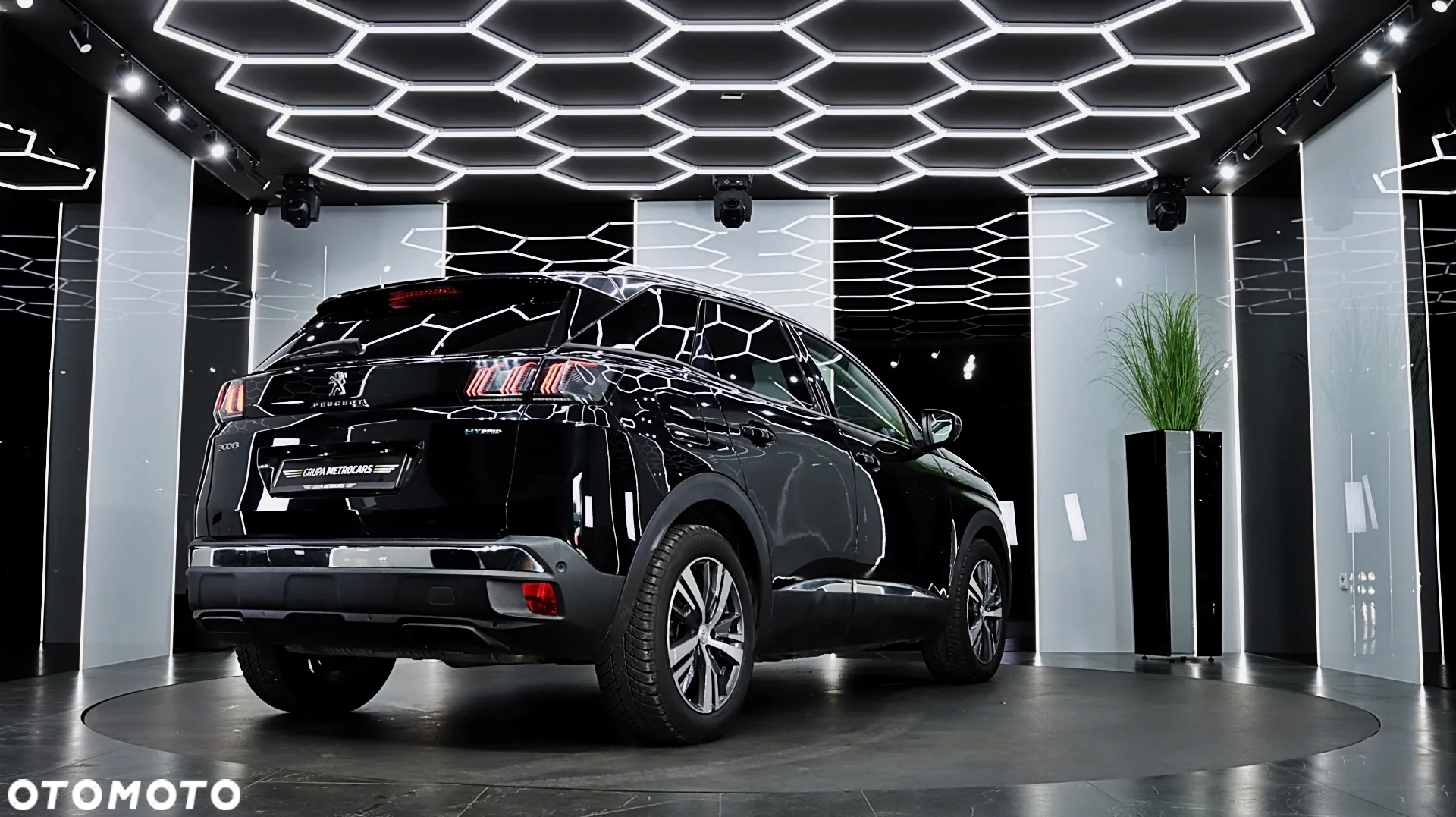 Peugeot 3008 1.6 PureTech Hybrid PHEV Allure Pack S&S EAT8 - 9