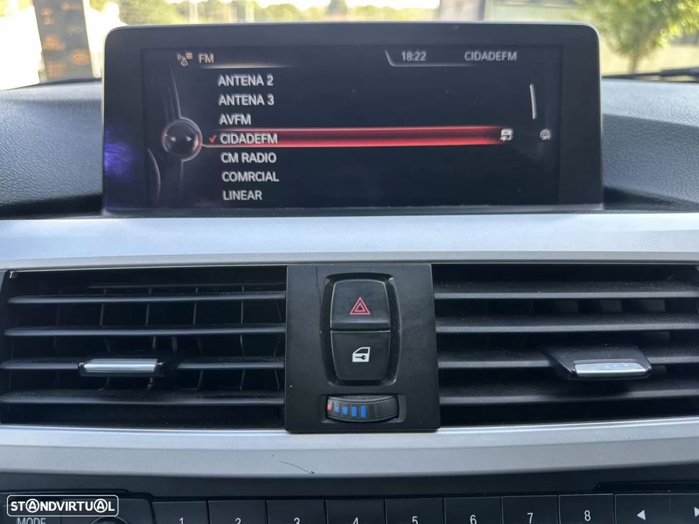 BMW 320 d EfficientDynamics Line Sport Auto - 50