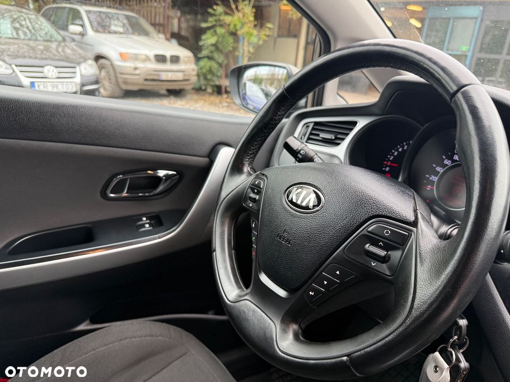 Kia Ceed 1.4 M - 24