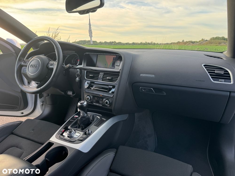 Audi A5 Sportback 2.0 TDI quattro sport - 35