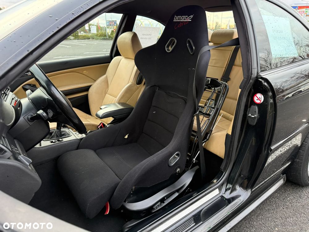BMW Seria 3 330 Ci Edition Sport - 10