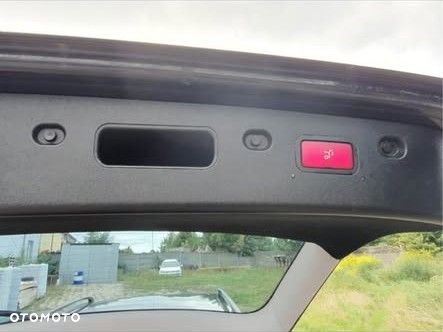 Mercedes-Benz Klasa E 320 CDI 7G-TRONIC Avantgarde DPF BusinessEDITION - 4