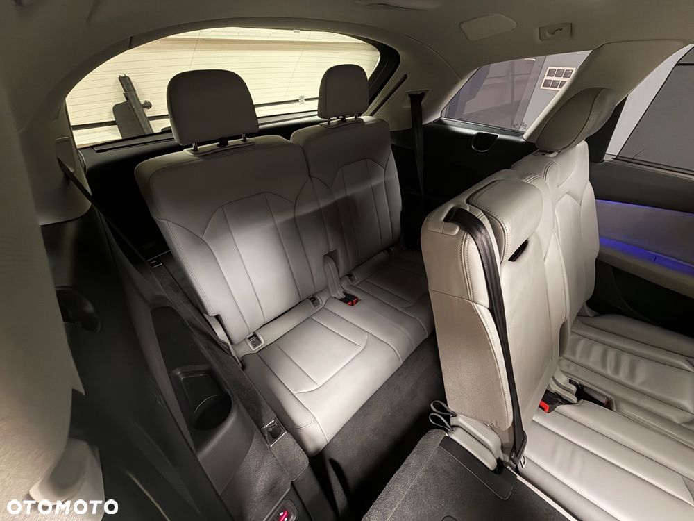Audi Q7 45 TDI quattro tiptronic S line - 29