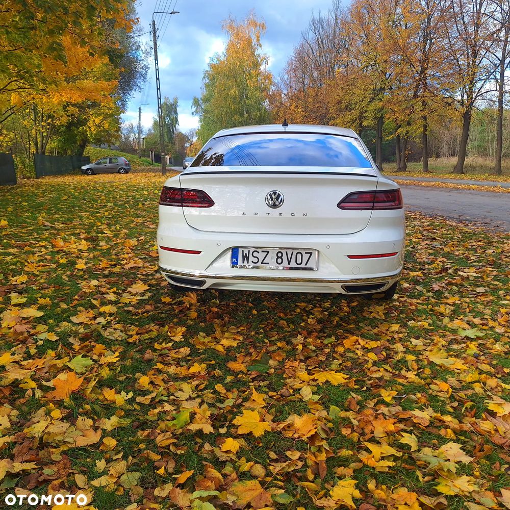Volkswagen Arteon 2.0 TDI SCR R-Line DSG - 9