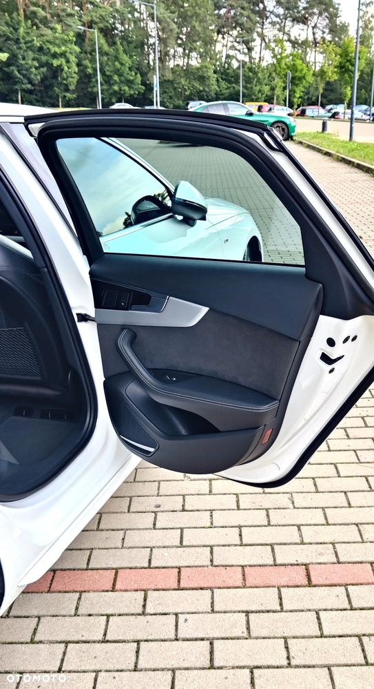 Audi A4 Limousine 2.0 TFSI quattro S tronic sport - 25