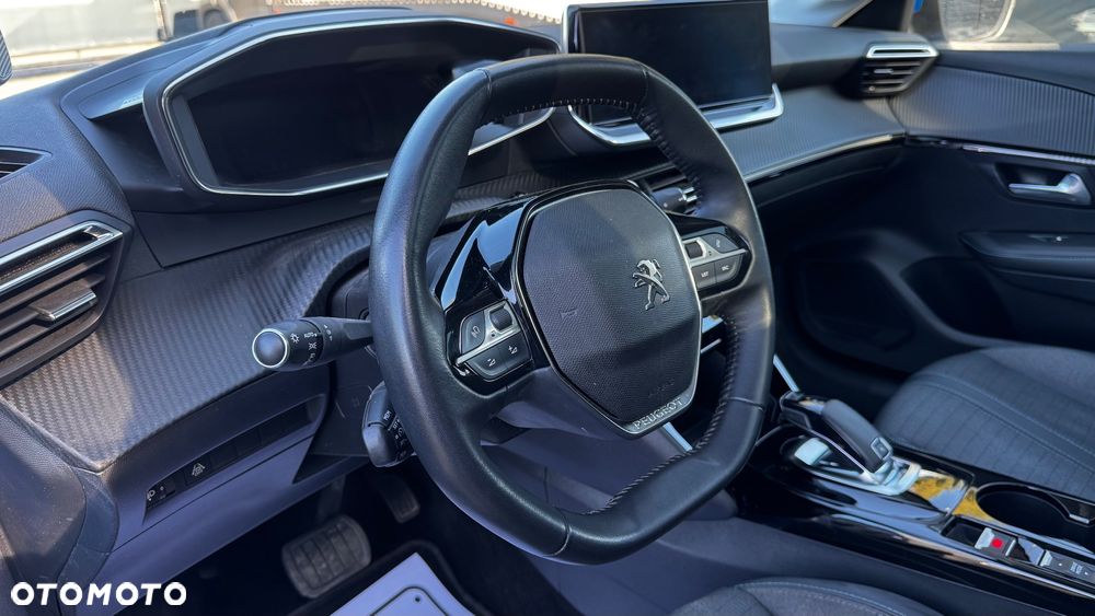 Peugeot 208 PureTech 130 EAT8 Allure - 33