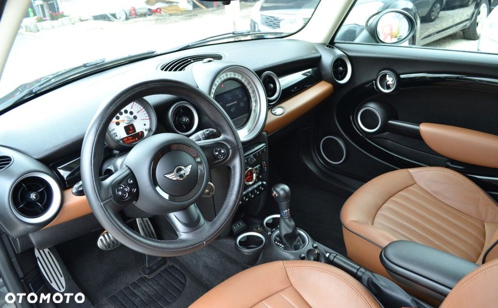 MINI Clubman - 22