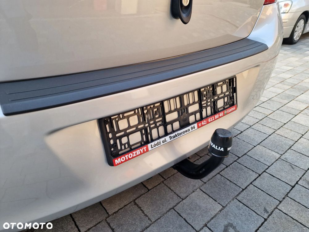 Toyota Yaris 1.33 Luna - 12