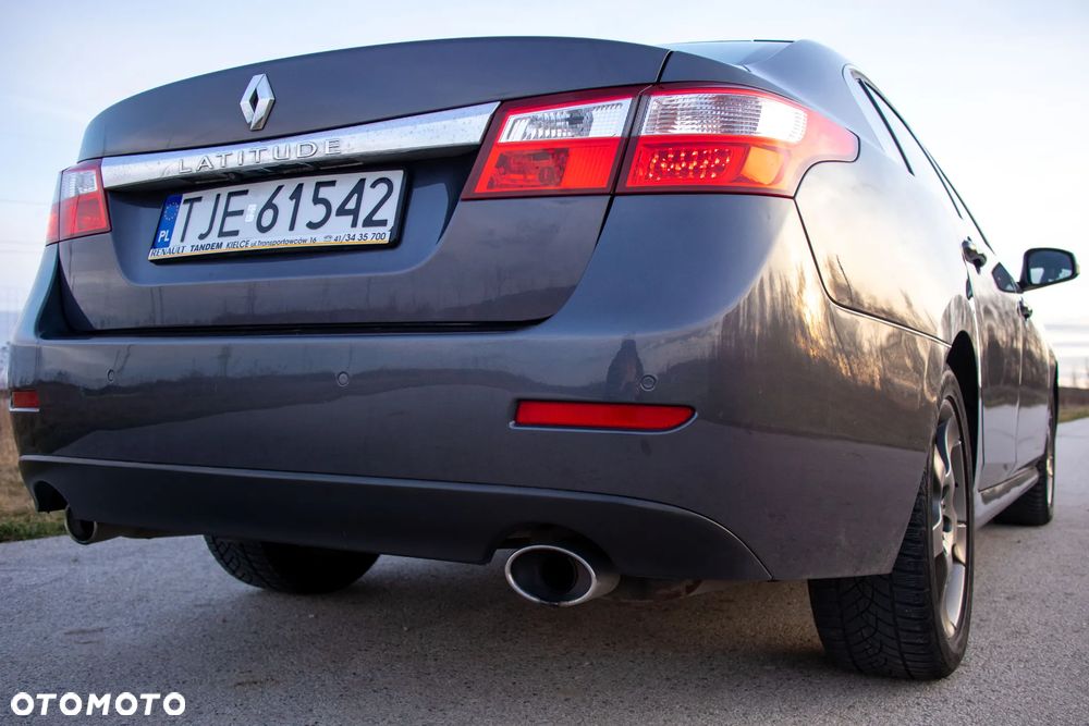 Renault Latitude - 35