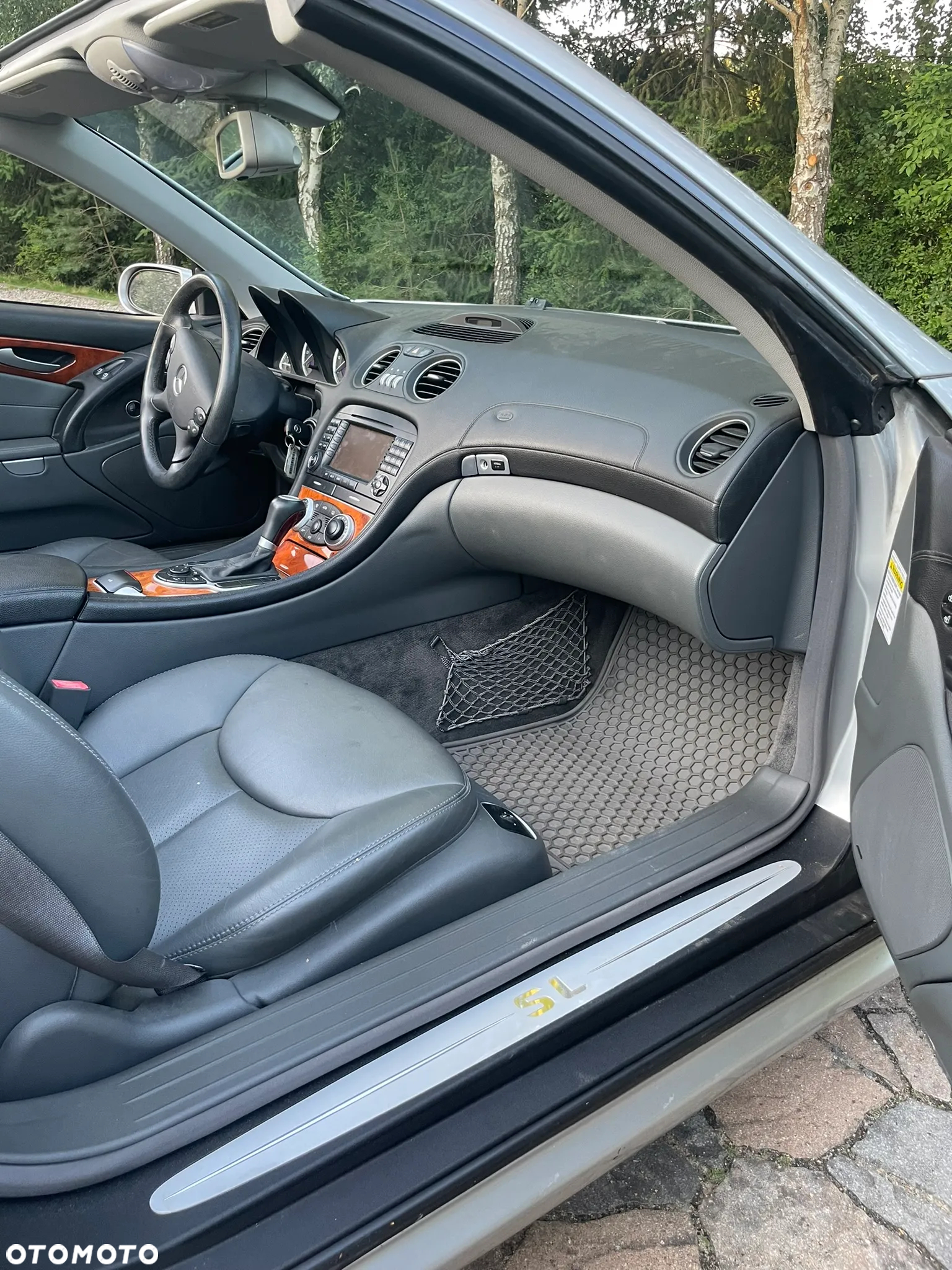 Mercedes-Benz SL 500 - 26