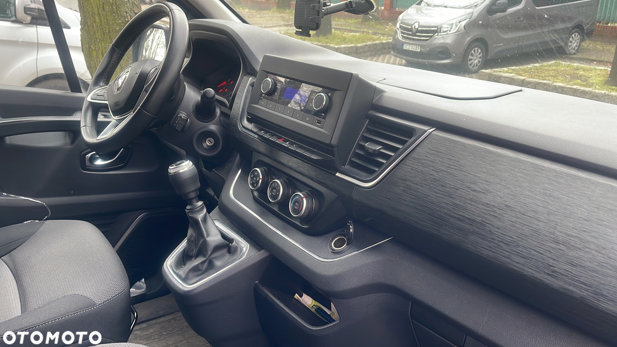 Renault Trafic - 8