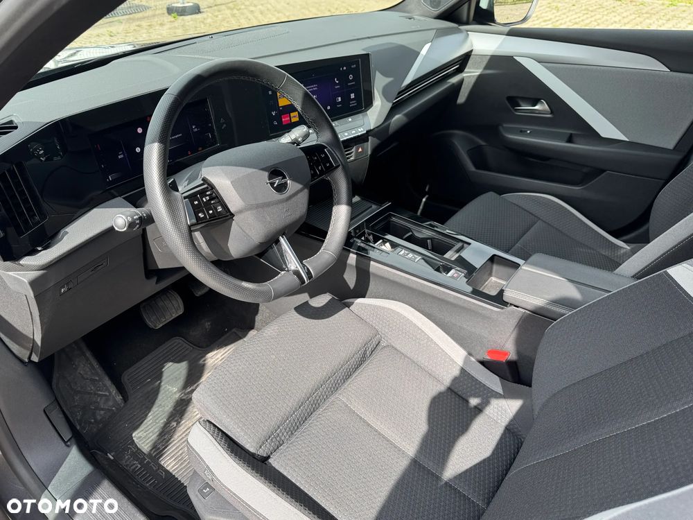Opel Astra 1.2 T Edition S&S - 6