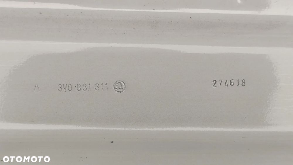DRZWI PRZEDNIE LEWE PRZÓD SKODA SUPERB III B8 (3V) 3V0831311 - 12