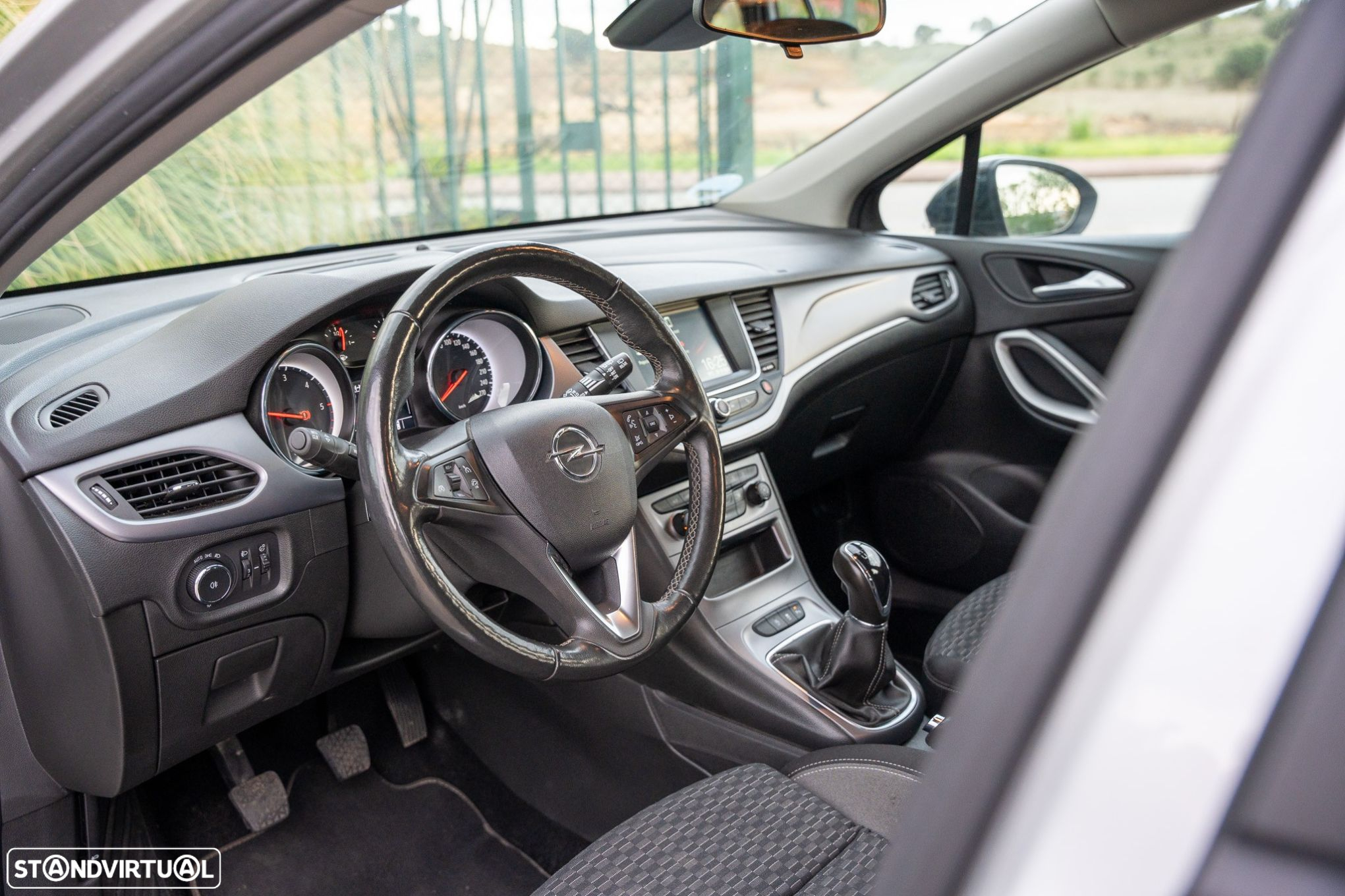 Opel Astra Sports Tourer 1.5 D Business Edition S/S - 8