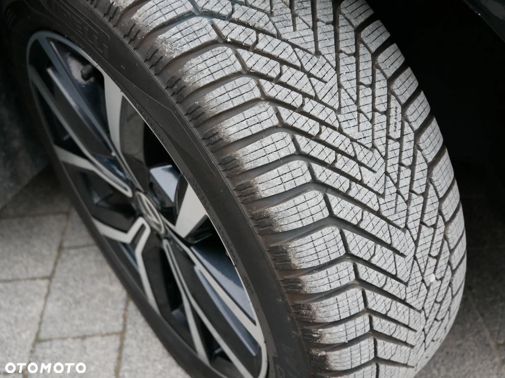Volkswagen Passat 2.0 TDI EVO Business - 37
