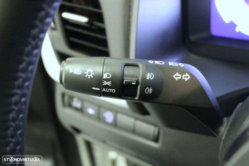 Nissan Qashqai 1.3 DIG-T N-Connecta LED Xtronic - 9