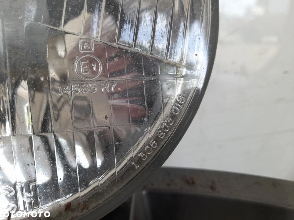 Lampa prawy przód Volkswagen Golf 2 Bosch 1305603018 - 4