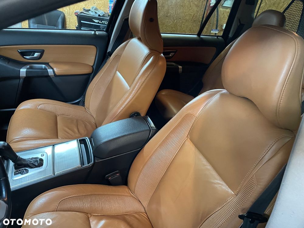 Volvo XC 90 - 5
