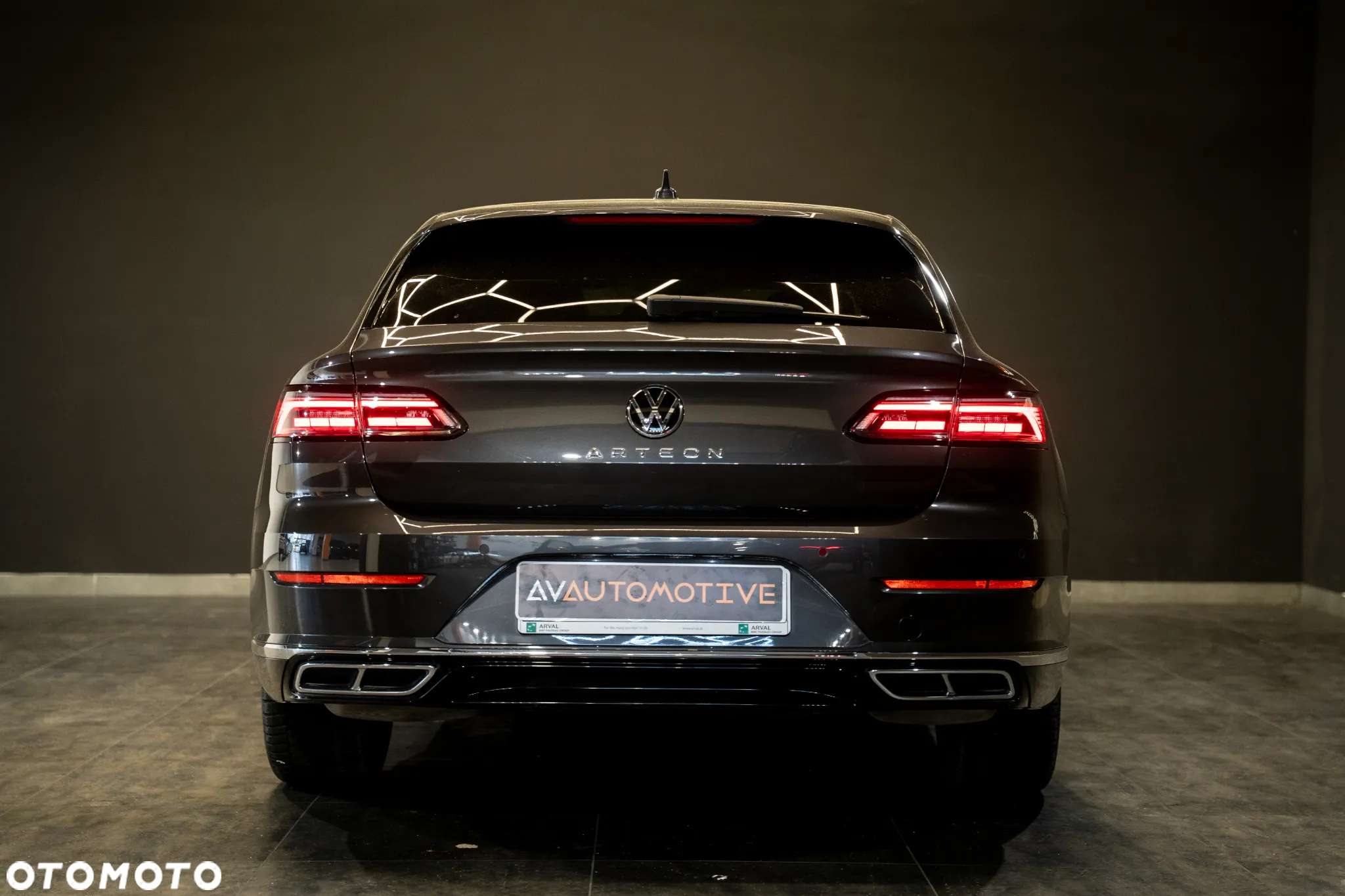 Volkswagen Arteon 2.0 TSI R-Line DSG - 6
