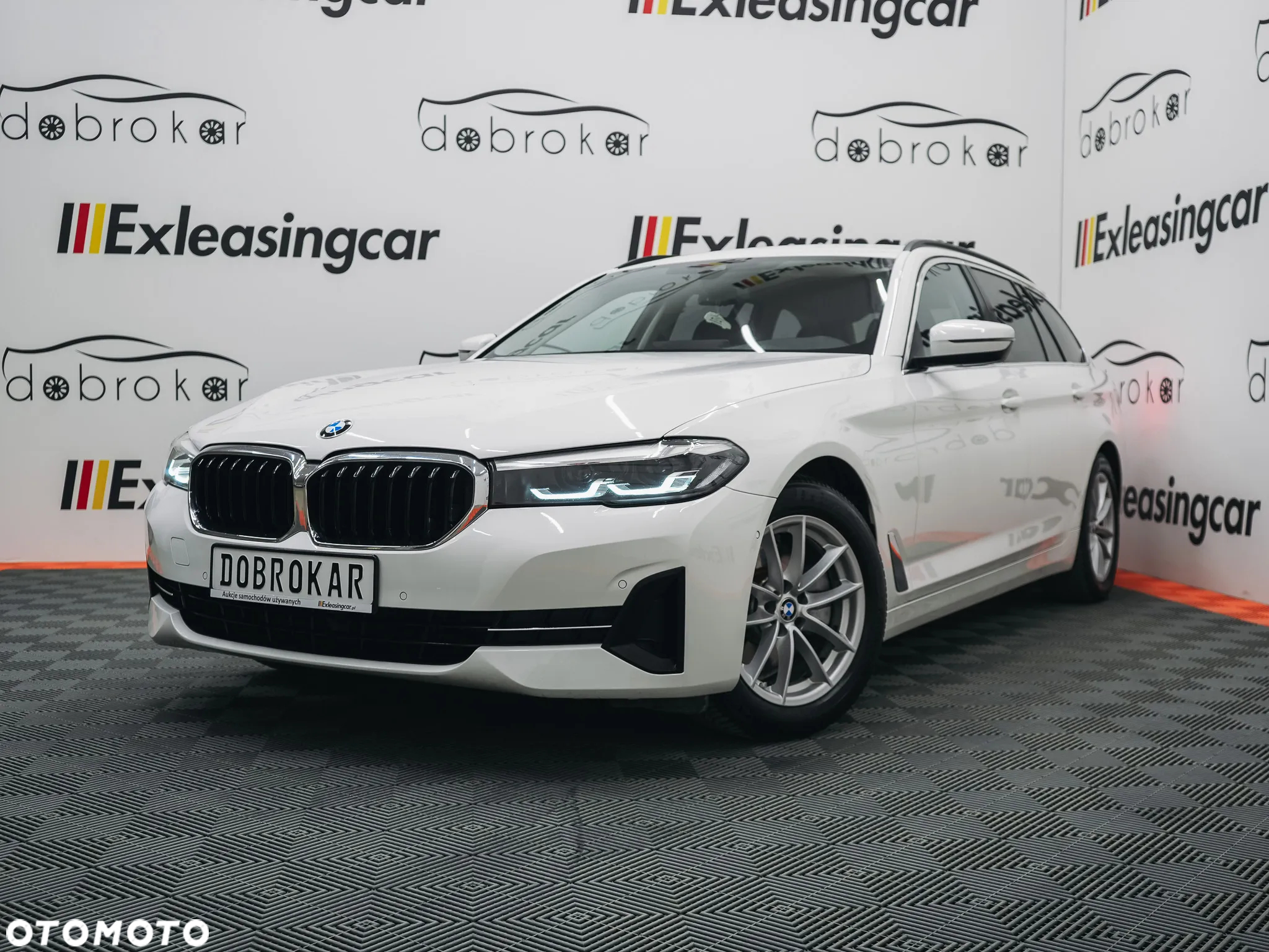 BMW Seria 5 520d Touring - 6