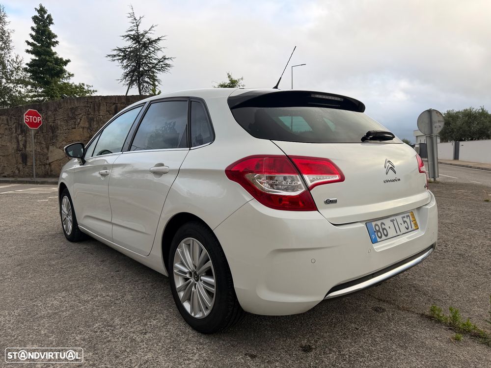 Citroën C4 e-HDi 115 ETG6 Exclusive - 7