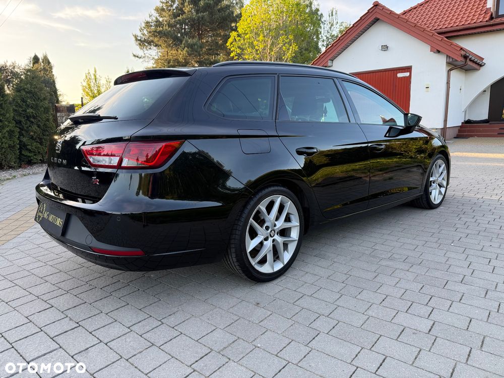 Seat Leon 2.0 TDI FR Black S&S - 5