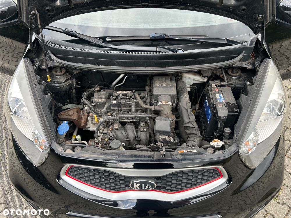 Kia Picanto 1.0 Fifa World Cup Edition - 24