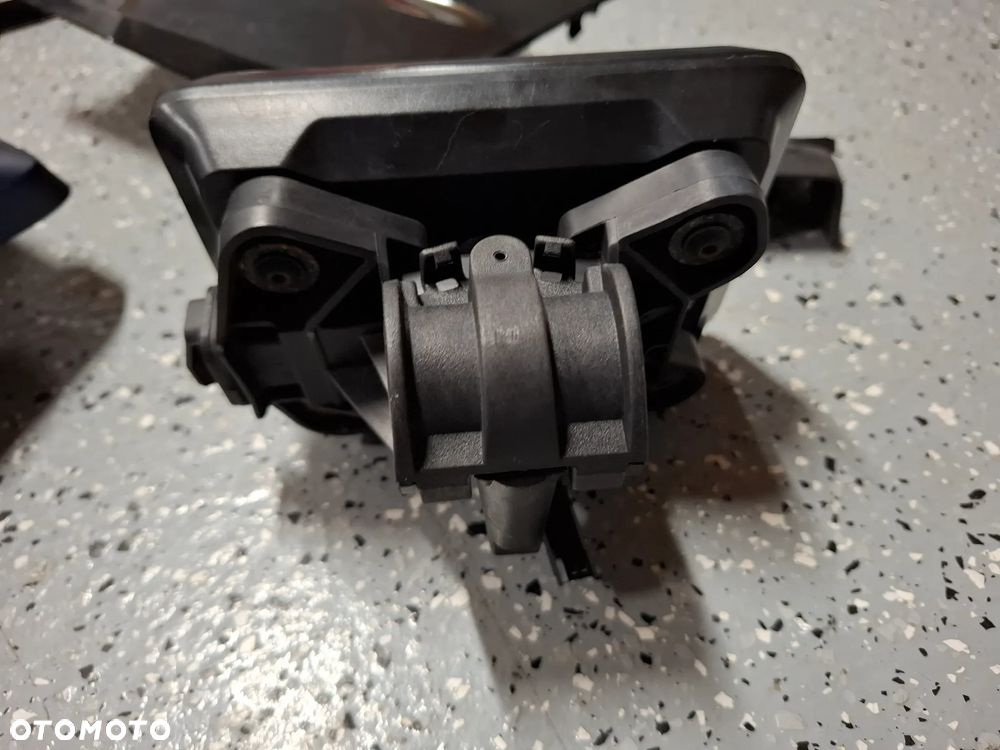 KTM Duke 125 390 lampa licznik owiewka boczek błotnik lusterko - 6