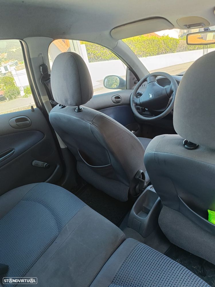 Peugeot 206 1.4 HDi ColorLine — fotografia 3