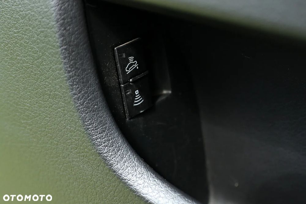 Audi A4 Limousine - 32