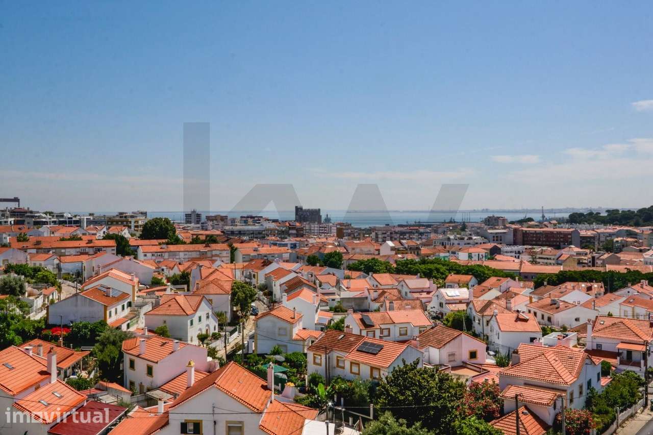 T3 com vista rio no centro de Almada - Grande imagem: 3/33