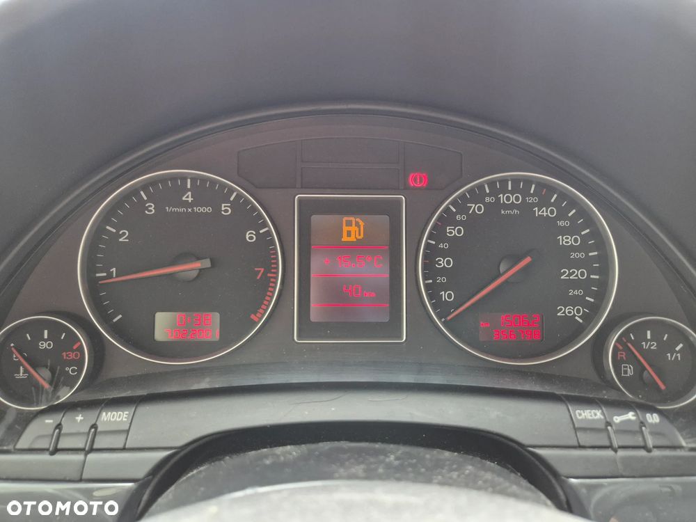 Audi A4 Limousine - 10