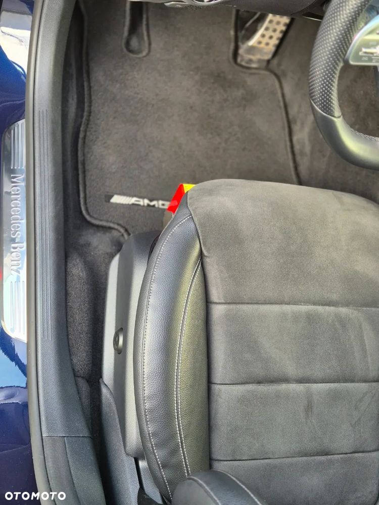 Mercedes-Benz Klasa E 220 d 4-Matic 9G-TRONIC - 19