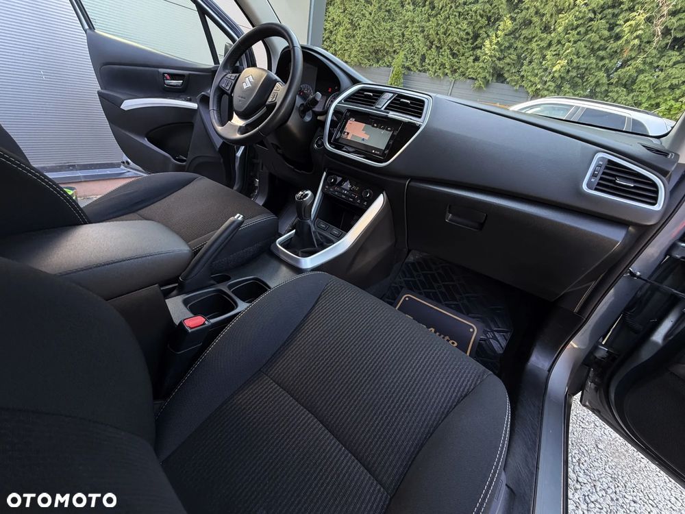 Suzuki SX4 S-Cross 1.0 T Premium - 15