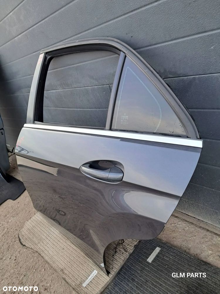 mercedes-benz e klasa w212 sedan lewe drzwi tylne kolor 755 - 4