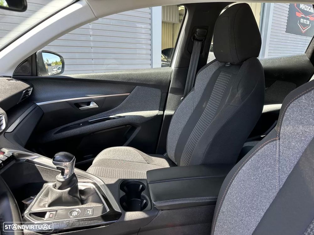 Peugeot 3008 - 35