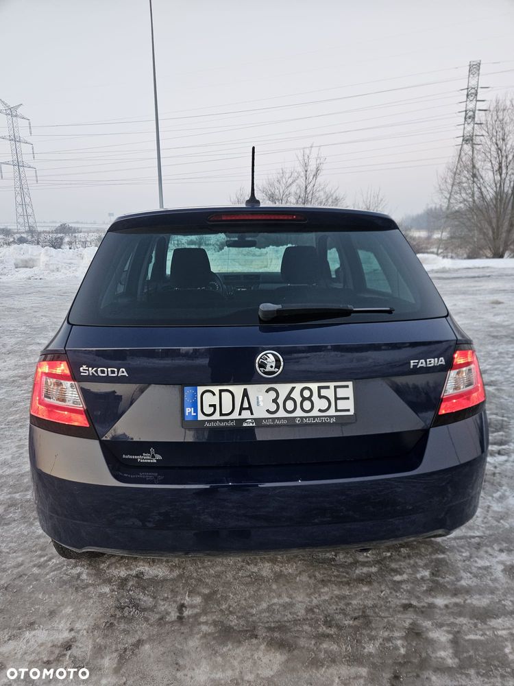 Skoda Fabia 1.0 MPI Clever - 6