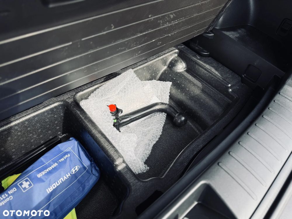 Hyundai Tucson 1.6 T-GDi HEV 2WD Advantage - 19