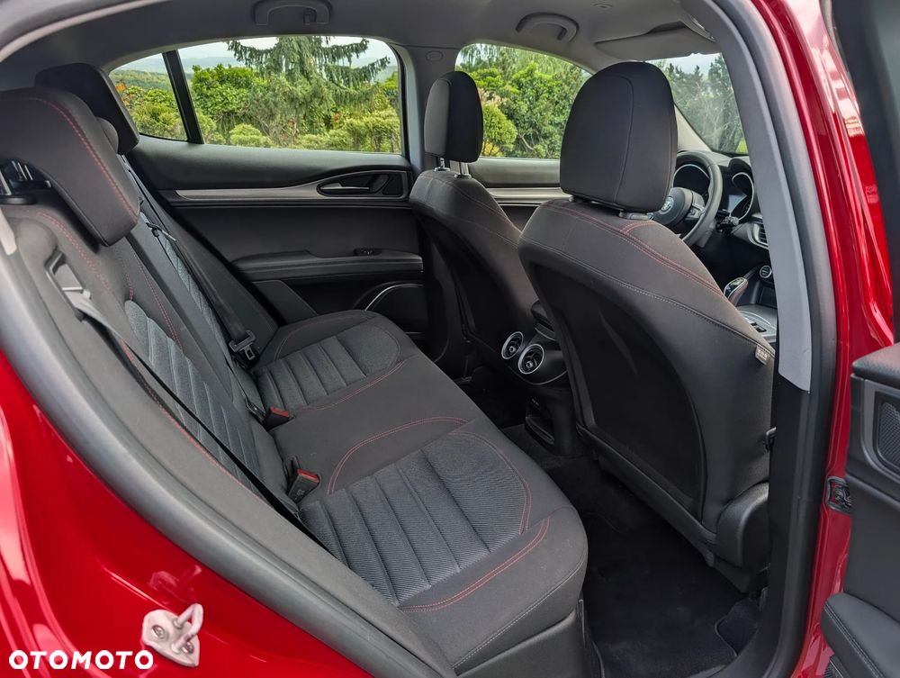 Alfa Romeo Stelvio 2.0 Turbo Q4 - 13