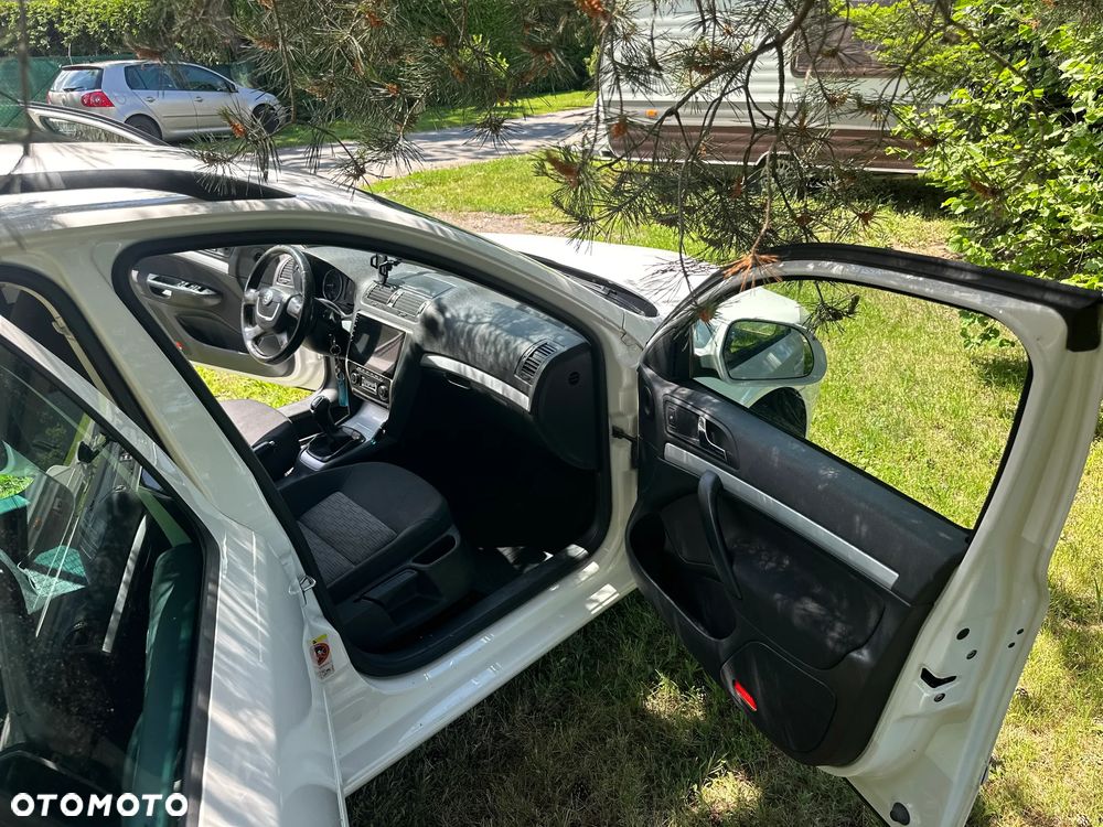 Skoda Octavia 2.0 TDI Ambiente - 12