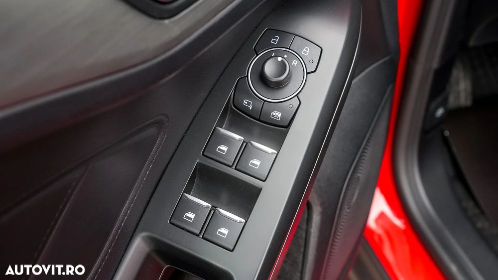 Ford Focus 1.0 EcoBoost Hybrid ACTIVE STYLE - 26