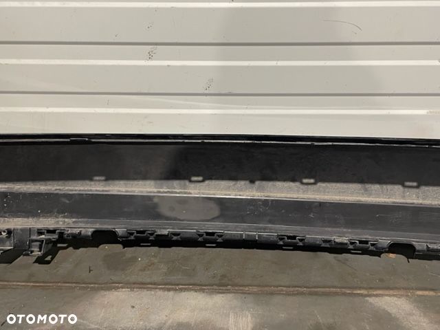 Skoda Superb III zderzak tył kombi 3V9807421 - 11