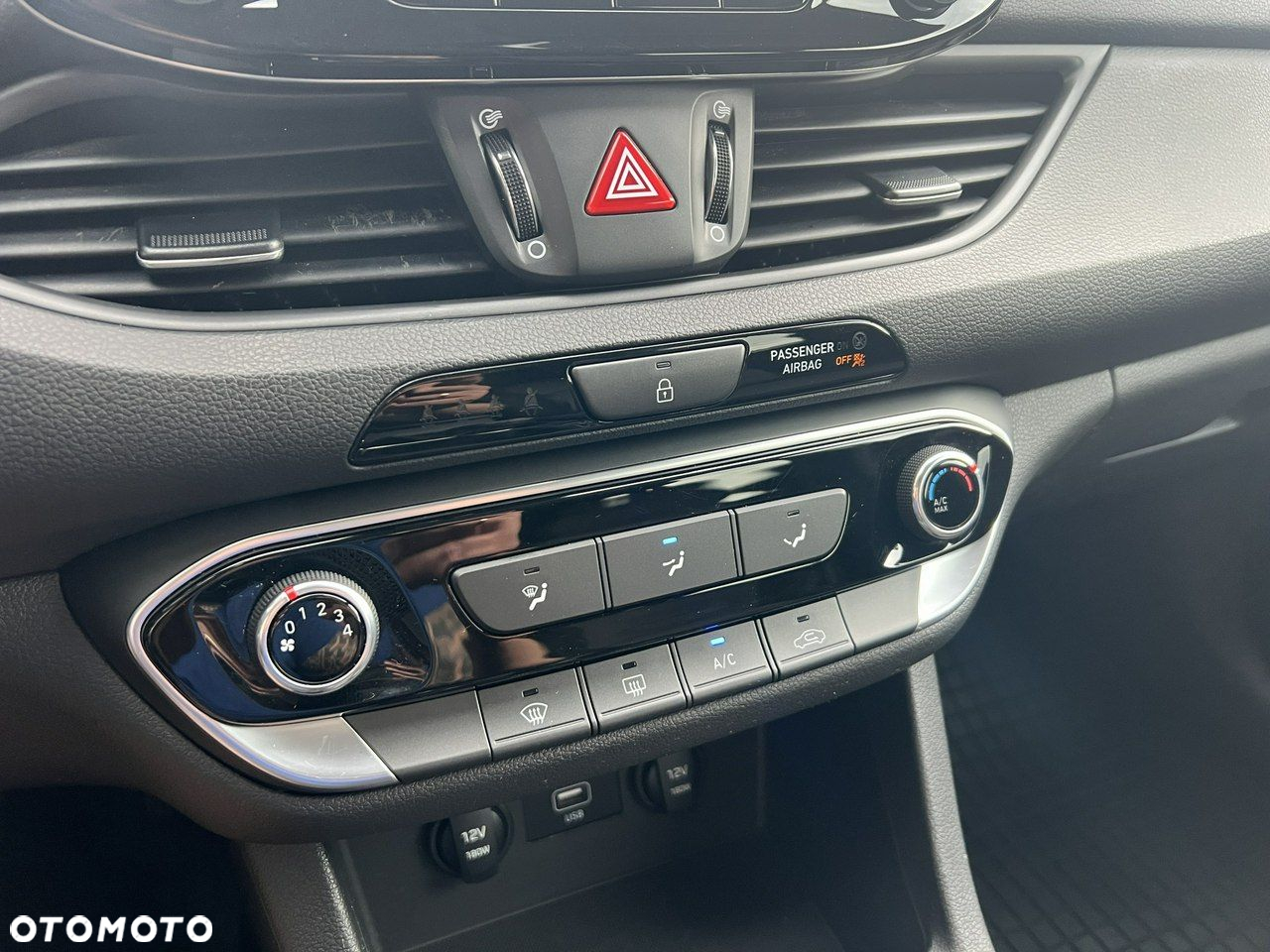 Hyundai i30 - 18