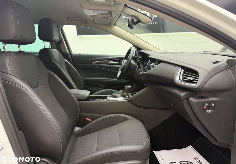 Opel Insignia 2.0 CDTI Elegance S&S - 17