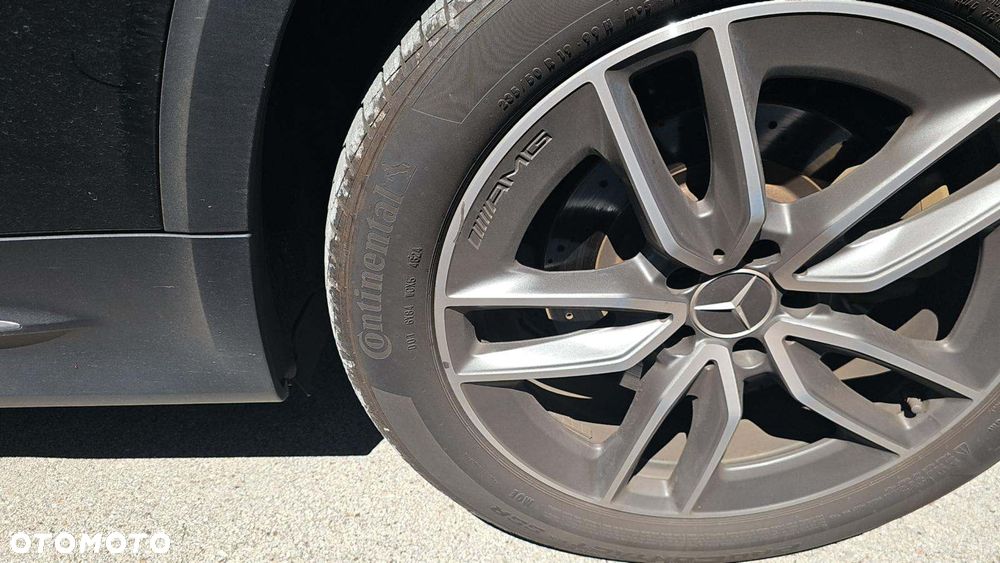 Mercedes-Benz GLB AMG 35 4-Matic - 16