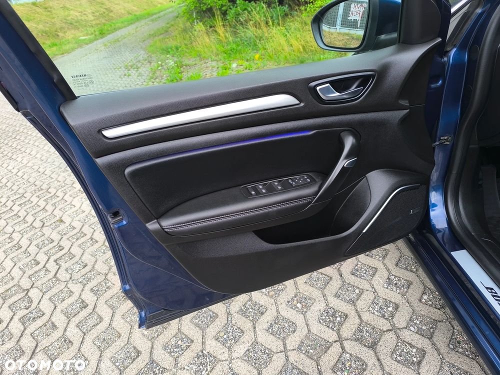 Renault Megane - 24