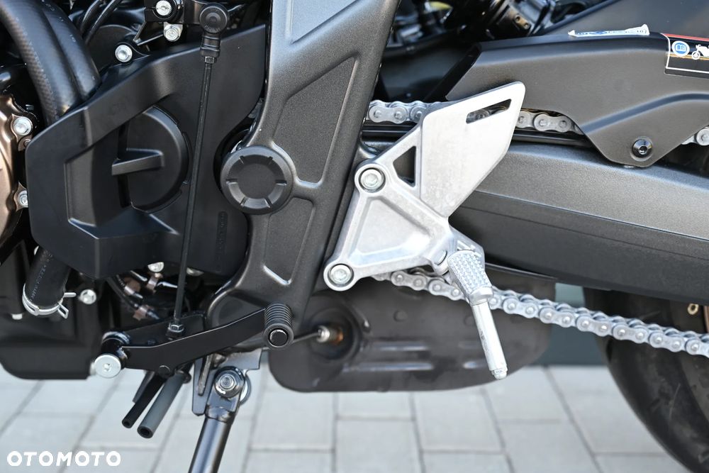 Honda CB - 28